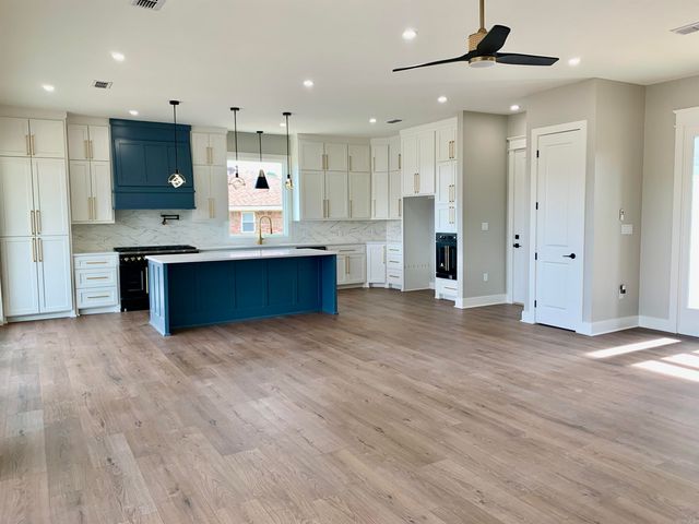 31 Lefever Lane, Little Rock, AR 72227