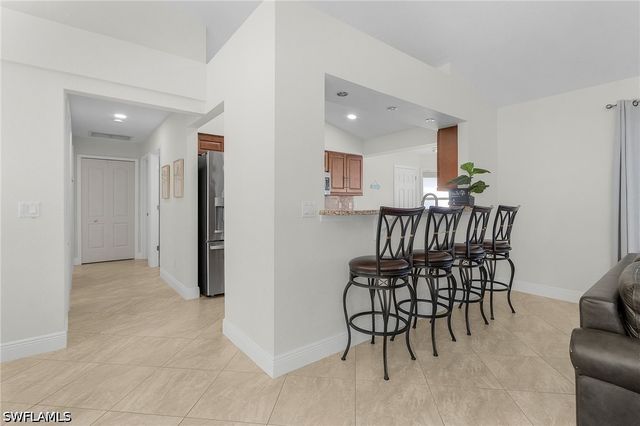 601 SE 30th ST, Cape Coral, FL 33904