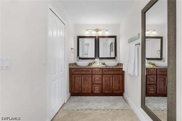 601 SE 30th ST, Cape Coral, FL 33904