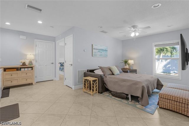 601 SE 30th ST, Cape Coral, FL 33904