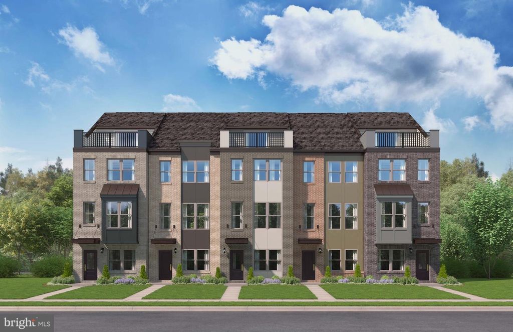 3760 DISTRICT DR, Woodbridge, VA 22193