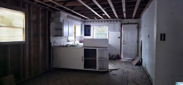1214 5TH AVENUE, Midfield, AL 35228