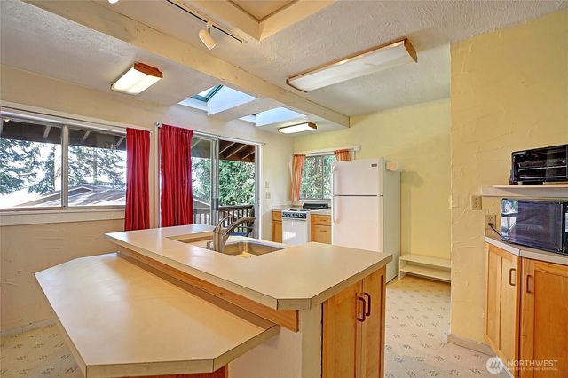 248 Goodrich Road, Camano Island, WA 98282