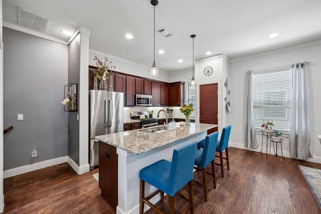 5875 Ross Avenue 9, Dallas, TX 75206