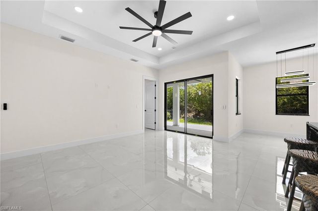 3319 30th ST SW, Lehigh Acres, FL 33976