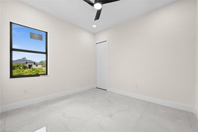 3319 30th ST SW, Lehigh Acres, FL 33976