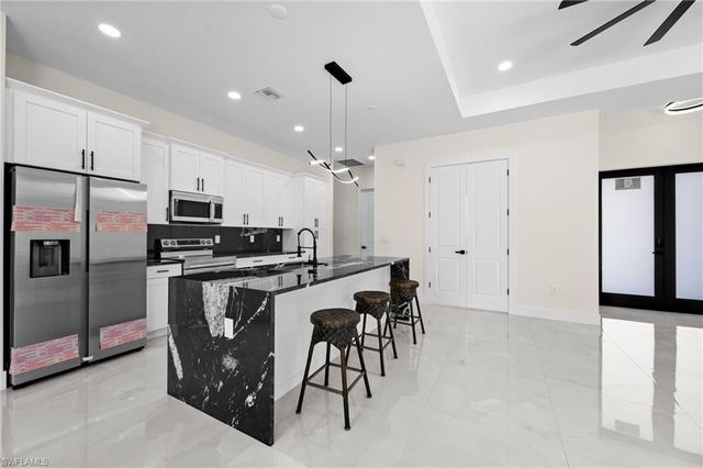 3319 30th ST SW, Lehigh Acres, FL 33976