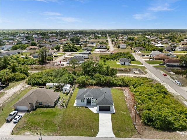 3319 30th ST SW, Lehigh Acres, FL 33976