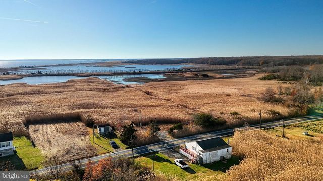 2806 KITTS HUMMOCK RD, Dover, DE 19901