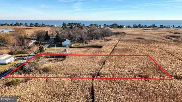 2806 KITTS HUMMOCK RD, Dover, DE 19901