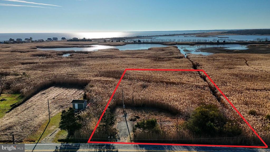 2806 KITTS HUMMOCK RD, Dover, DE 19901