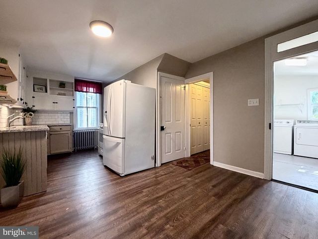 29 S ROSANNA ST, Hummelstown, PA 17036