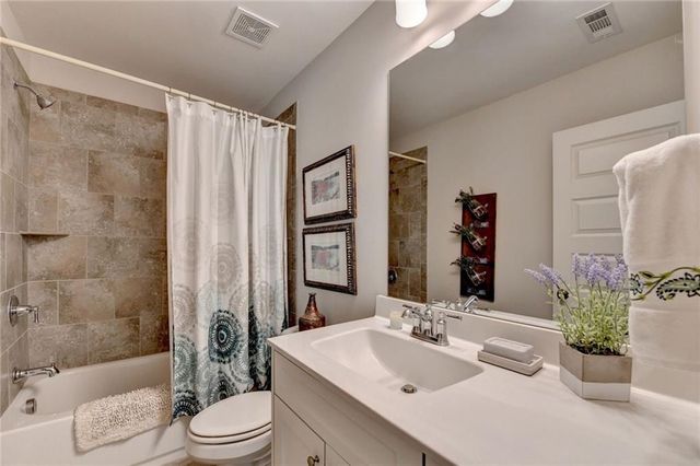 3220 Carswell Bend, Cumming, GA 30028