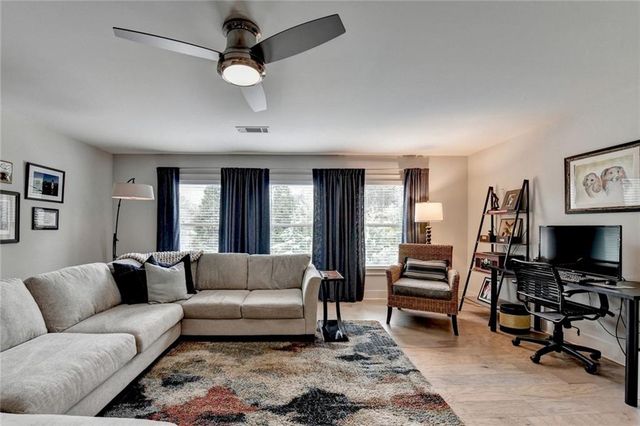 3220 Carswell Bend, Cumming, GA 30028