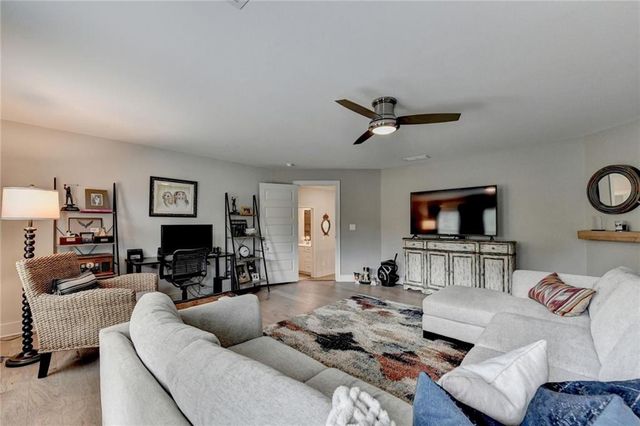 3220 Carswell Bend, Cumming, GA 30028