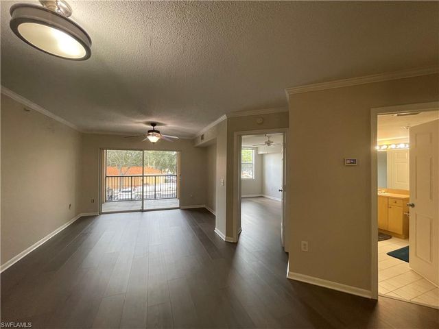 8617 River Homes LN 3203, Bonita Springs, FL 34135