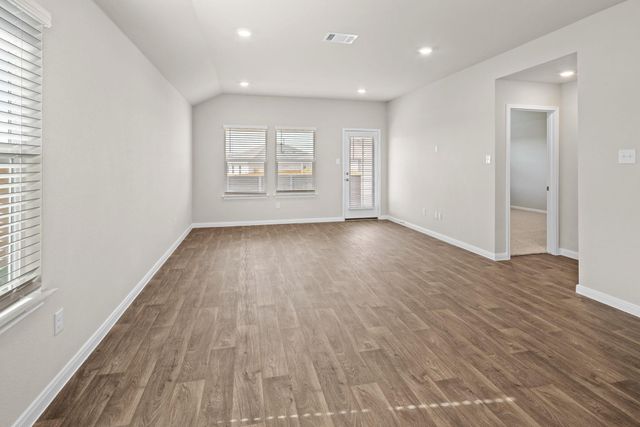 145 Globe Mallow CIR, Kyle, TX 78640
