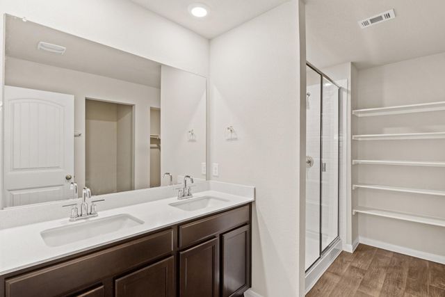 145 Globe Mallow CIR, Kyle, TX 78640