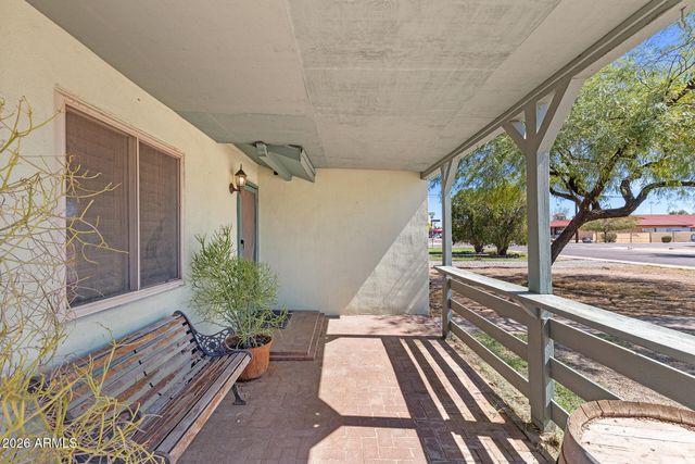 1306 W CLARENDON Avenue, Phoenix, AZ 85013