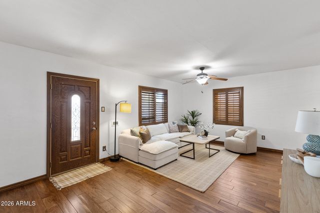 1306 W CLARENDON Avenue, Phoenix, AZ 85013