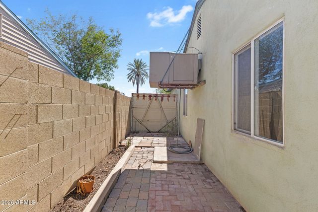 1306 W CLARENDON Avenue, Phoenix, AZ 85013