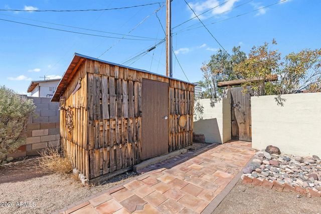 1306 W CLARENDON Avenue, Phoenix, AZ 85013