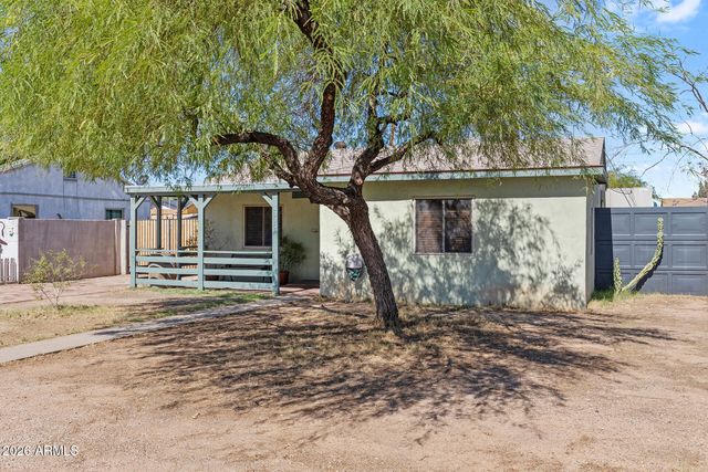 1306 W CLARENDON Avenue, Phoenix, AZ 85013