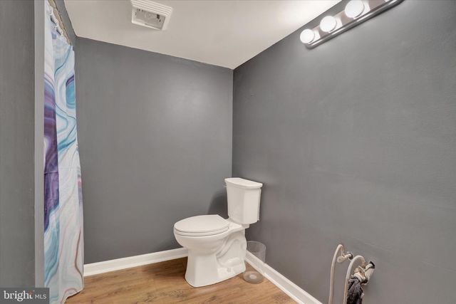 1767 OAKLEY DR, Dover, PA 17315