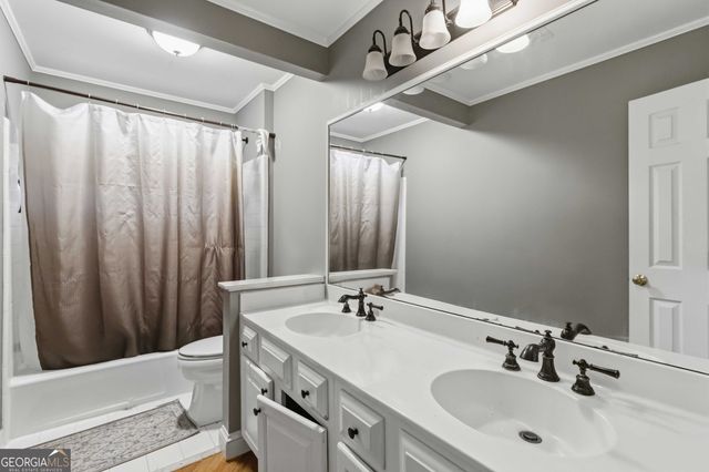3302 Connemara Trace, Lawrenceville, GA 30044