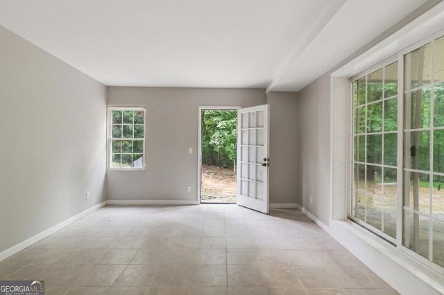 3302 Connemara Trace, Lawrenceville, GA 30044