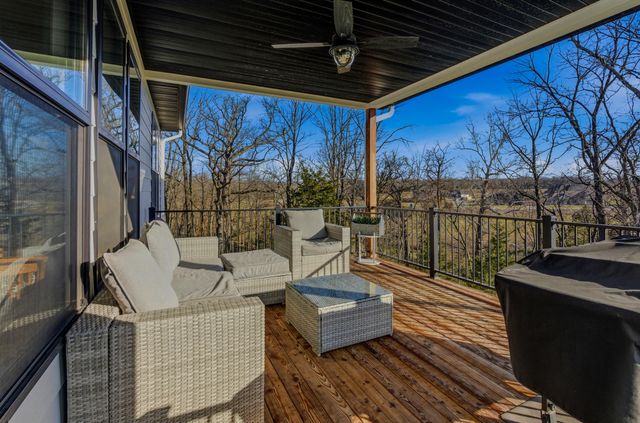 4612 BRADINGTON DR, Columbia, MO 65201