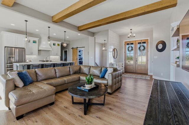 4612 BRADINGTON DR, Columbia, MO 65201