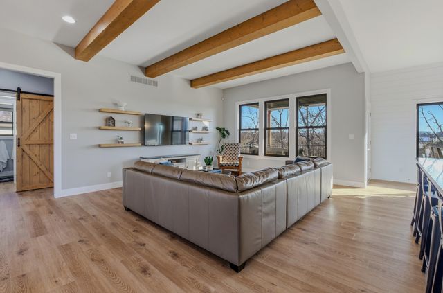 4612 BRADINGTON DR, Columbia, MO 65201