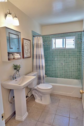 1225 S 57th, Richmond, CA 94804