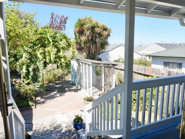 1225 S 57th, Richmond, CA 94804