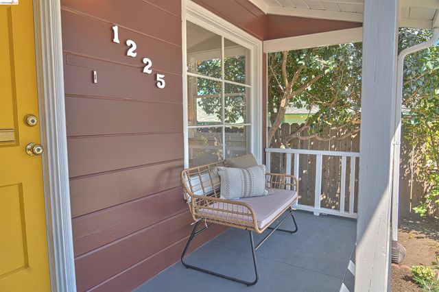 1225 S 57th, Richmond, CA 94804