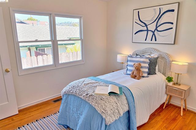 1225 S 57th, Richmond, CA 94804