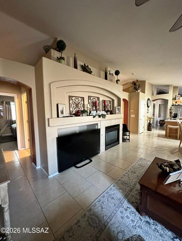 7585 S Carlisle Avenue, Tucson, AZ 85746