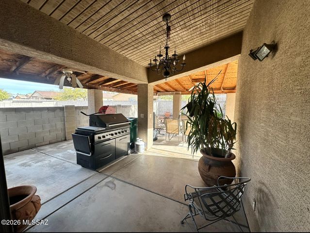 7585 S Carlisle Avenue, Tucson, AZ 85746