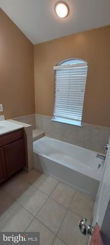 12539 BLUE SKY DR, Clarksburg, MD 20871