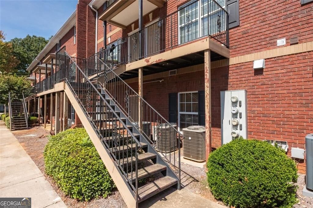 105 Whitehead Road 15, Athens, GA 30606 — photo 3