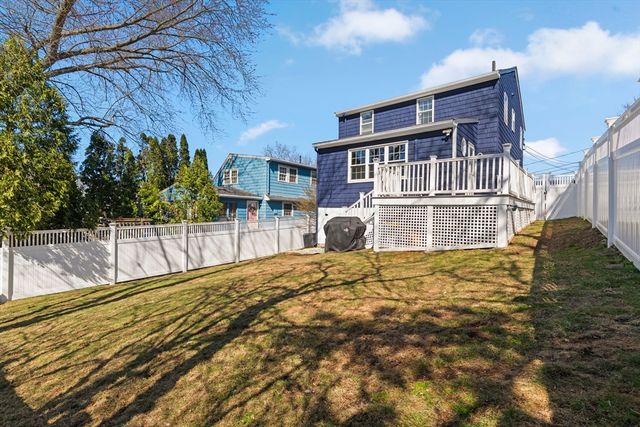 26 Crosstown Ave, Boston, MA 02132