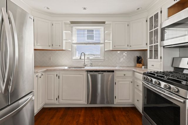 26 Crosstown Ave, Boston, MA 02132