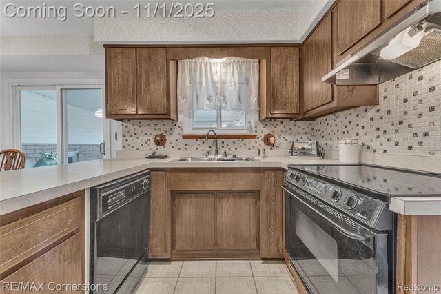 2232 Wilshire Street, Westland, MI 48186