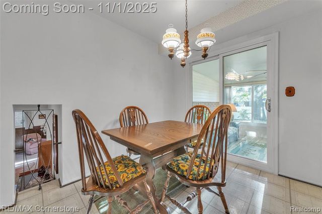 2232 Wilshire Street, Westland, MI 48186