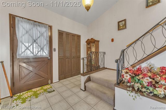 2232 Wilshire Street, Westland, MI 48186