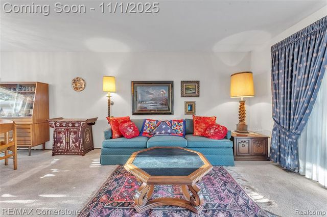 2232 Wilshire Street, Westland, MI 48186