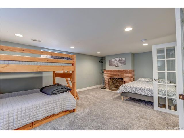 2321 S Henry Pl, Denver, CO 80210