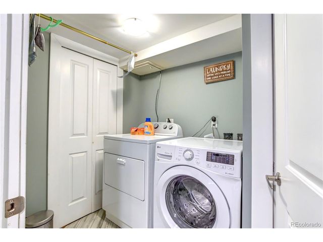 2321 S Henry Pl, Denver, CO 80210