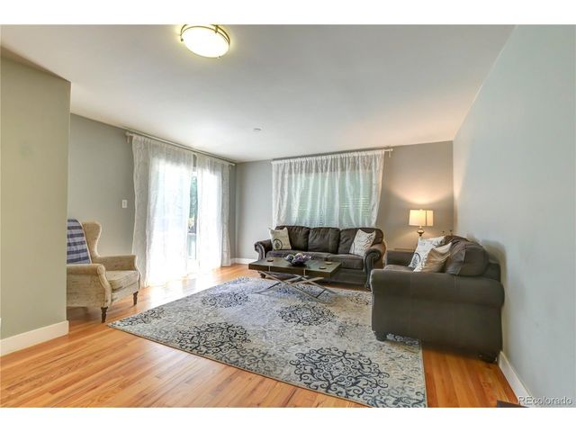 2321 S Henry Pl, Denver, CO 80210